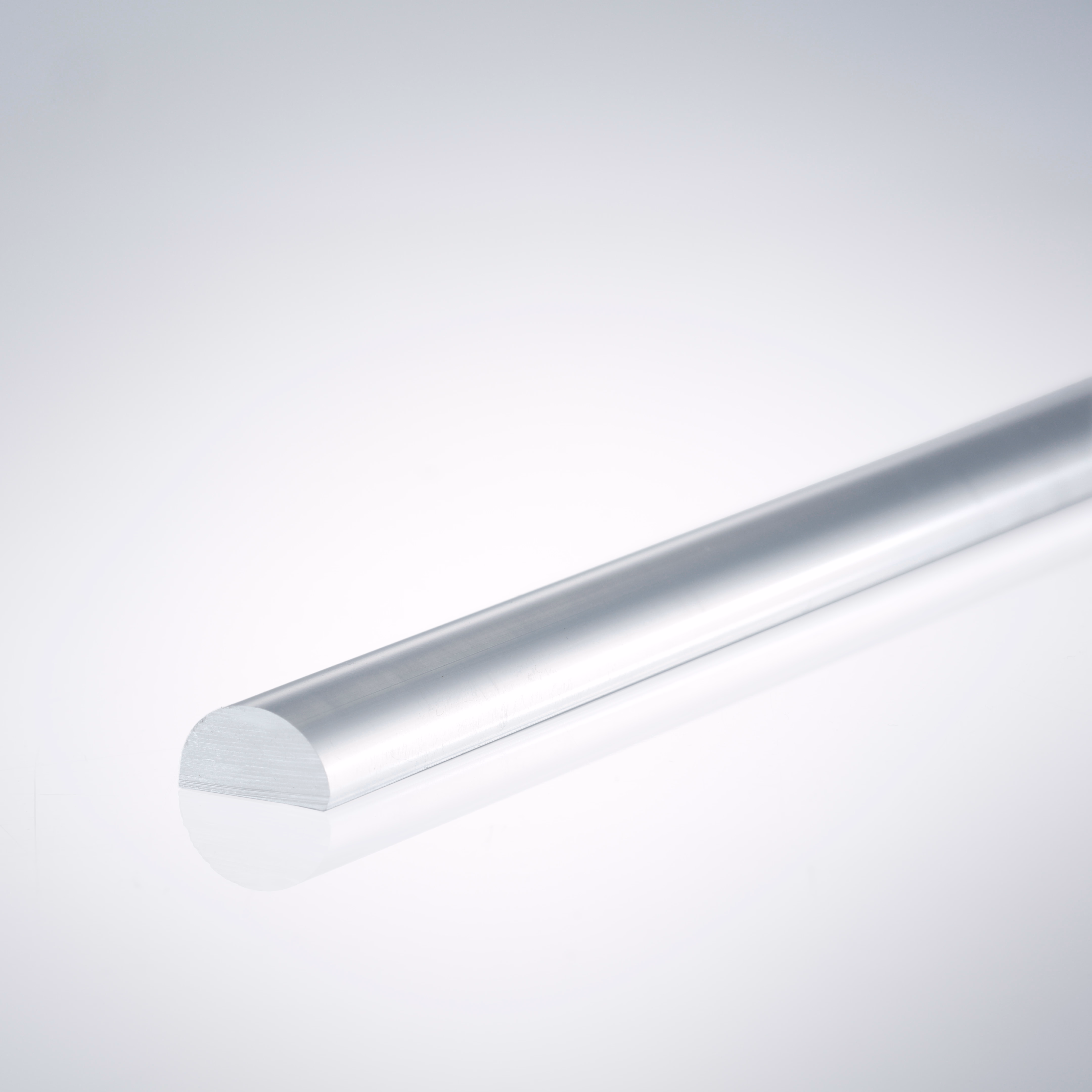 Beispiel für einen Acrylhalbrundstab für 5mm Glasstärke
