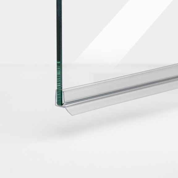 Beispiel einer vorgebogenen Schiebetürdichtung mit seitlichem Wasserabweiser für 6-8 mm Glasstärke in einer parallelen Rund-Situation