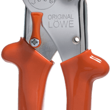 Amboss-Schere in geschlossenem Zustand