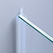 Beispiel einer Mitteldichtung für eine Glas-an-Wand-Situation