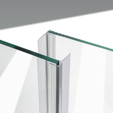 Beispiel für zwei Schiebetürdichtungen mit langem Abweiser in einer 180°-Parallel-Situation